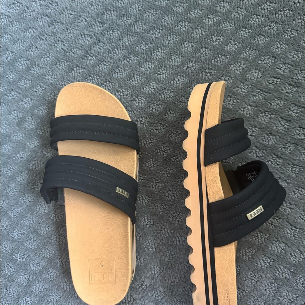 Reef Women's 2-Bar Black Slide Sandals - Picture 7 of 8
